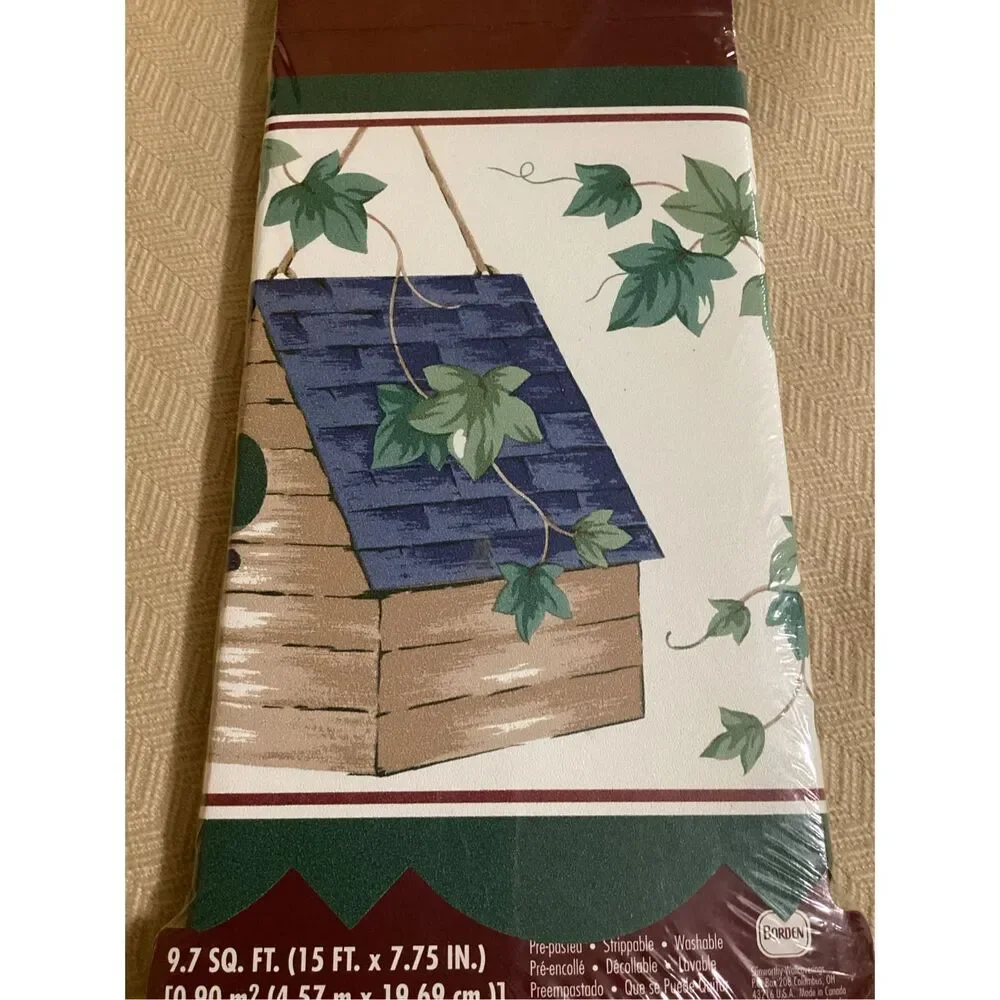 Bird House Themed Wallpaper Border