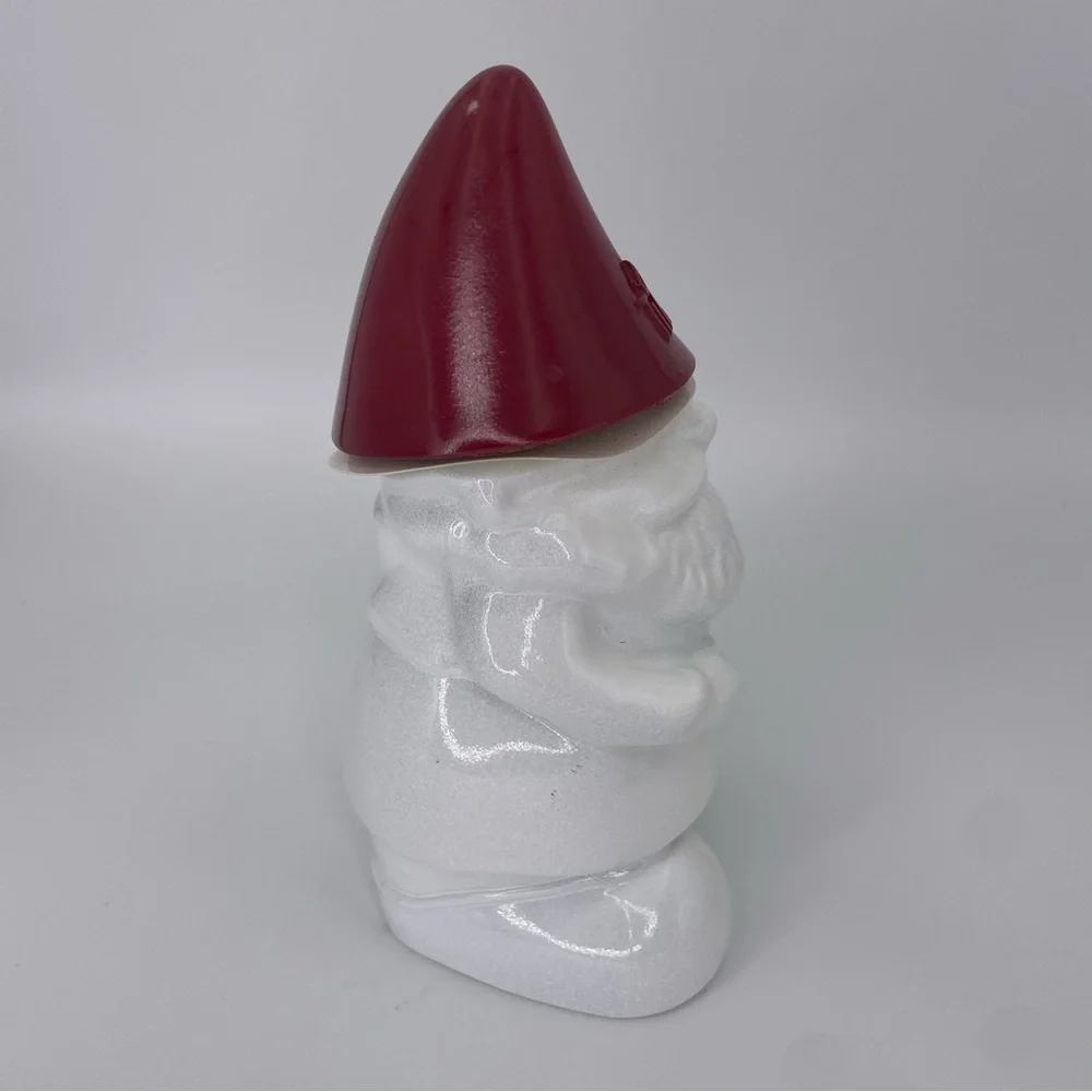 TIKI ceramic White and Red Gnome Oil Lantern Tabletop 7.5”