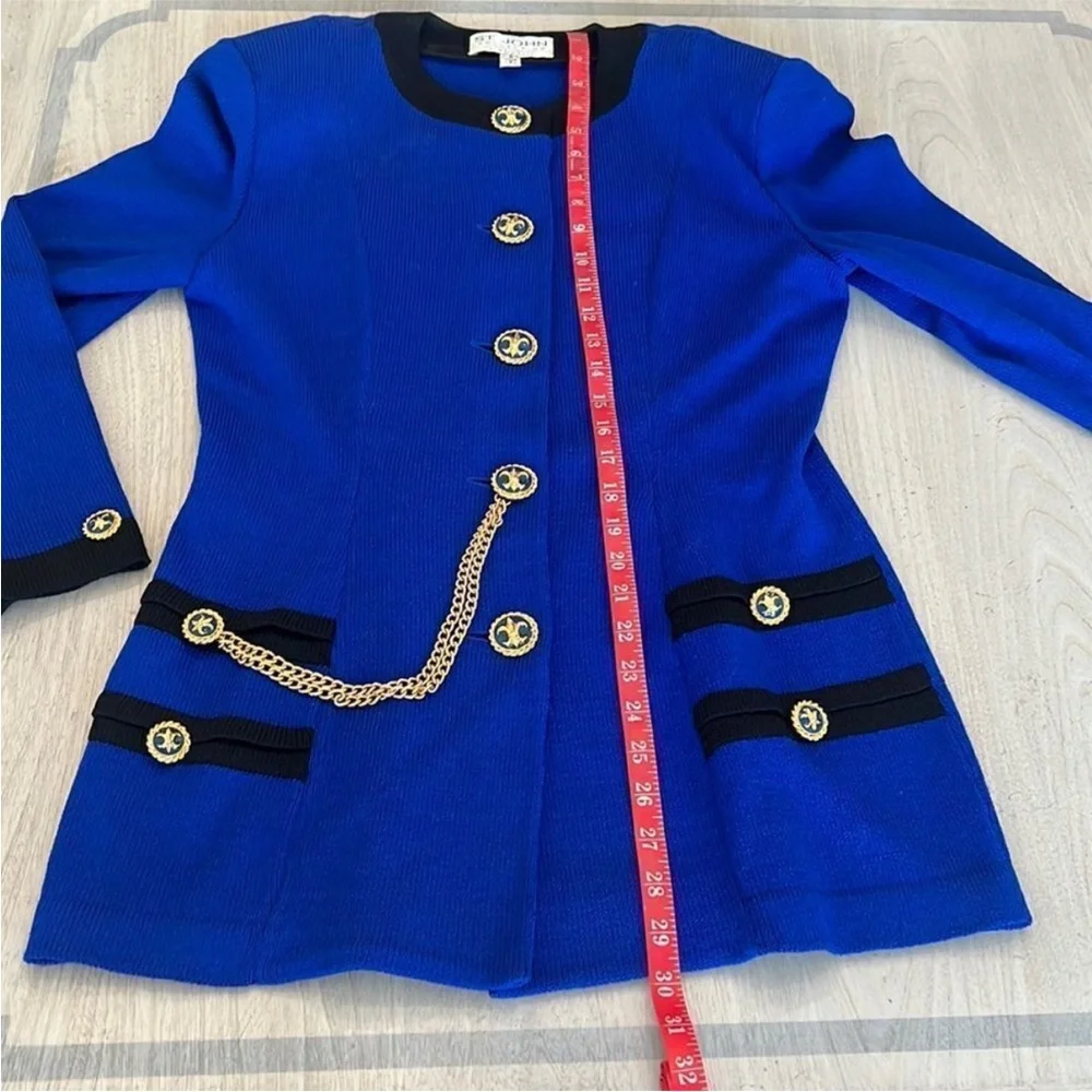St. John Collection chic royal