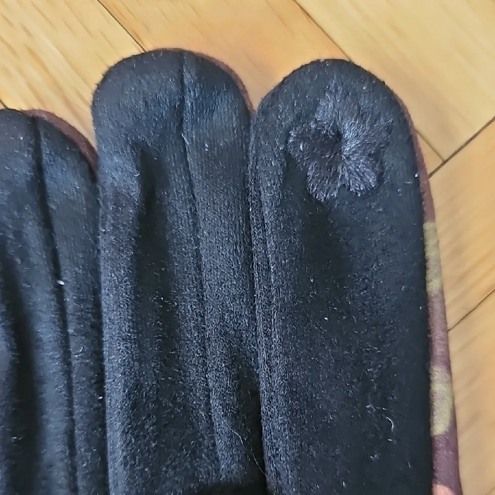 iBerryNY fun gloves