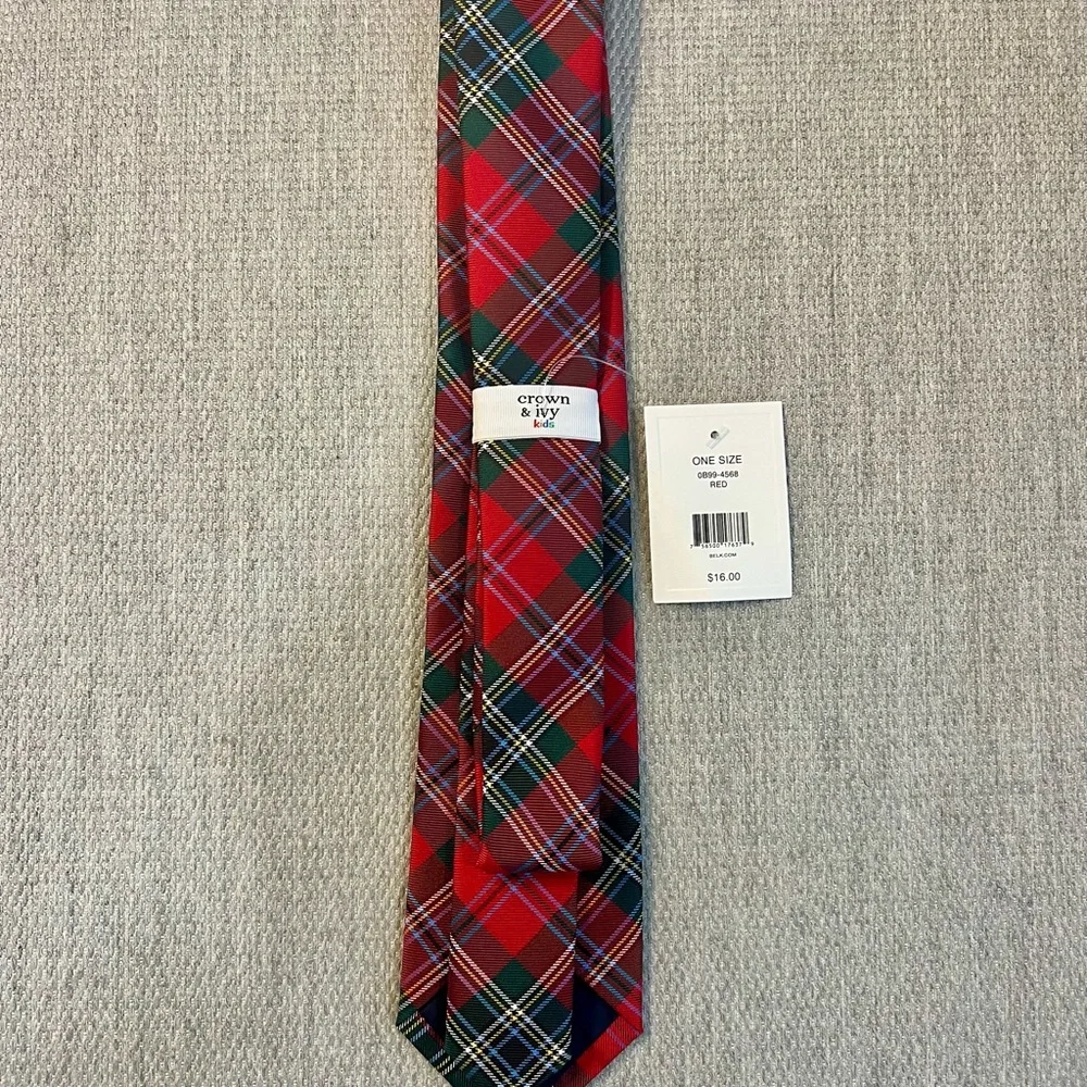 crown & ivy stylish plaid