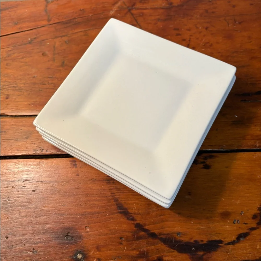 Crate&Barrel table 6x6” elegant