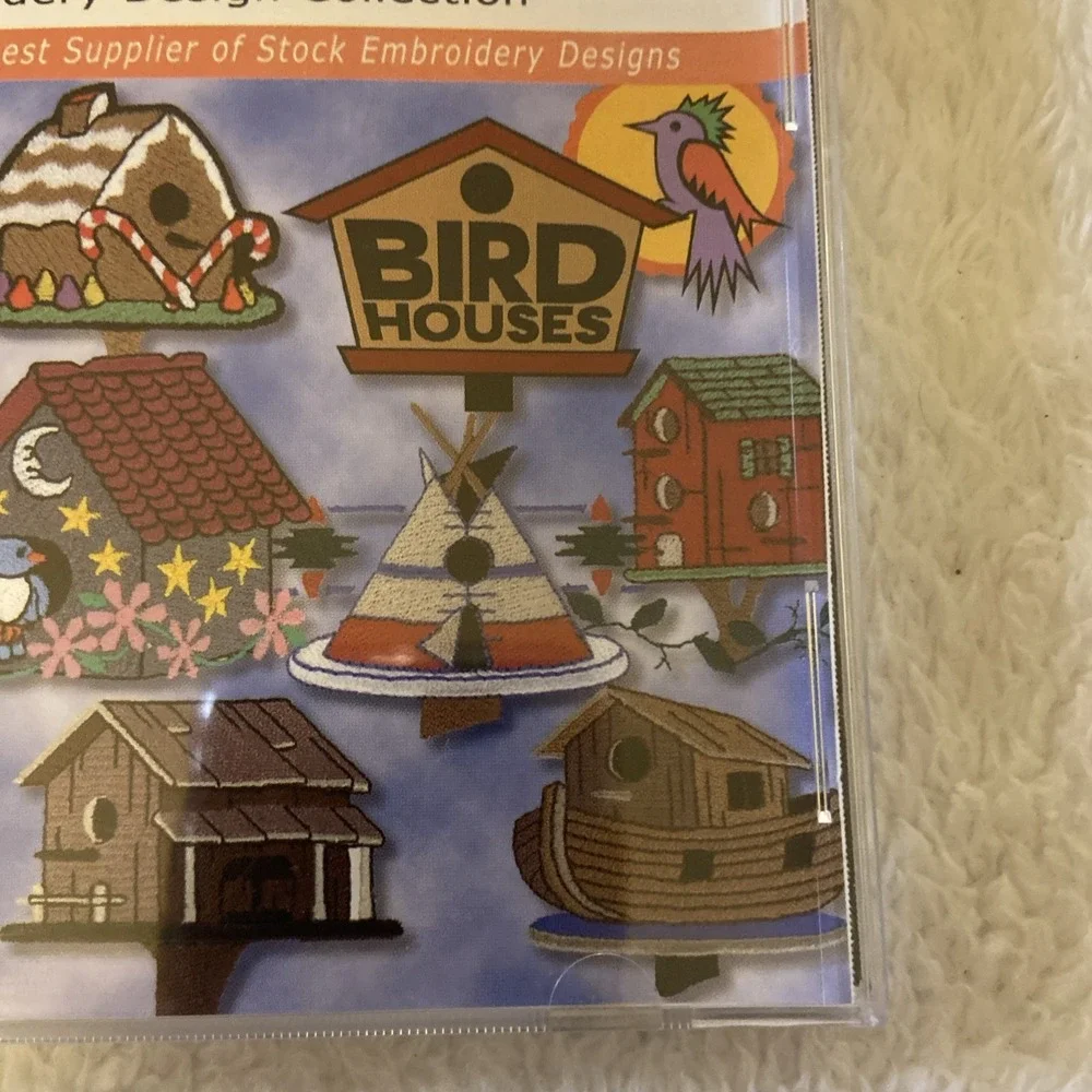 Dakota Collectibles Embroidery Design Collection‎ Bird Houses CD 970066