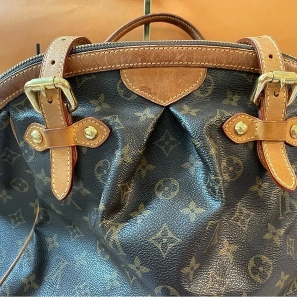 Authentic LOUIS VUITTON Monogram Tivoli GM