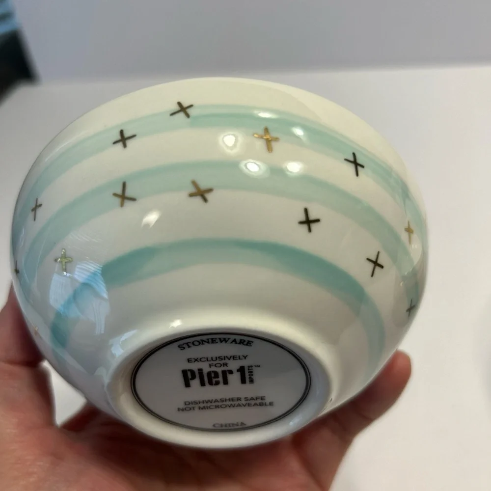 NWT Pier 1 imports Set Of 4 Ice Cream Dessert Sauce Stoneware Ceramic Bowls