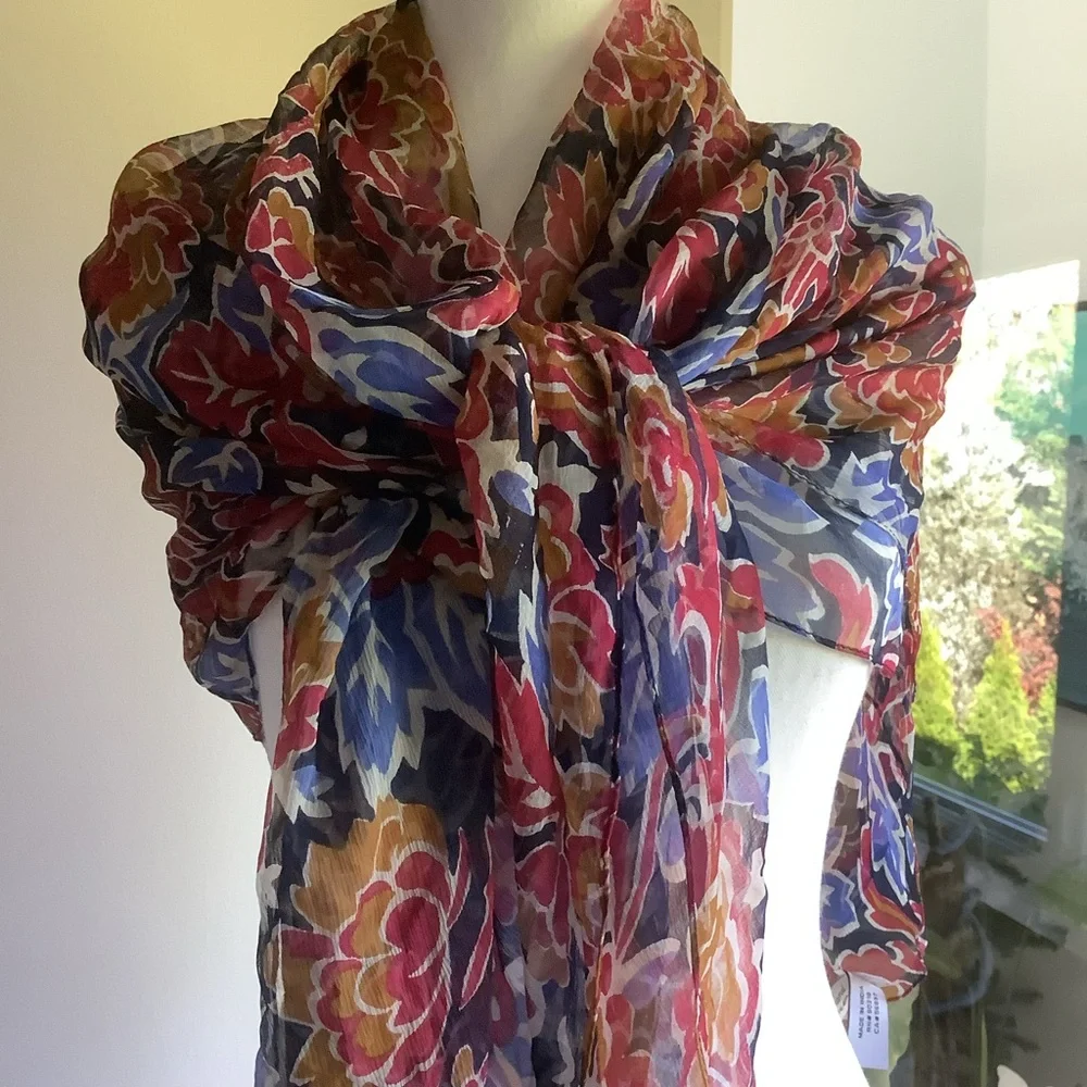 Lucky Brand vibrant floral