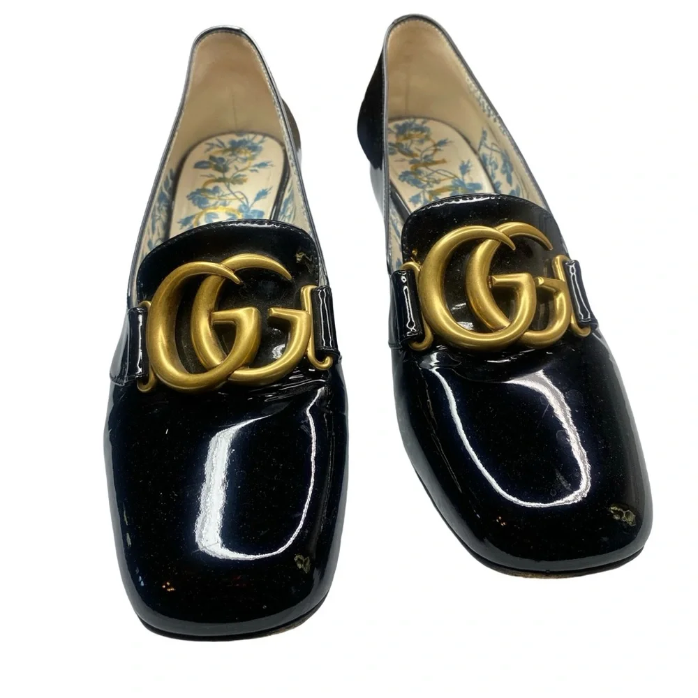 Gucci step out