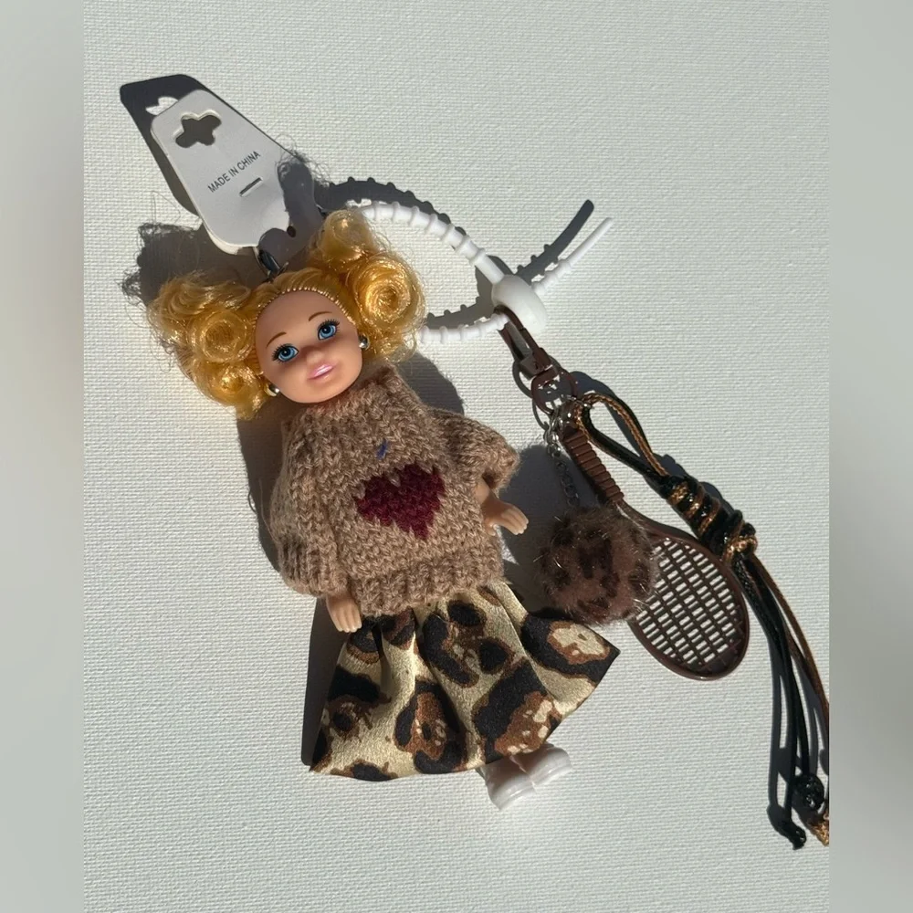 skymallboutique cute doll