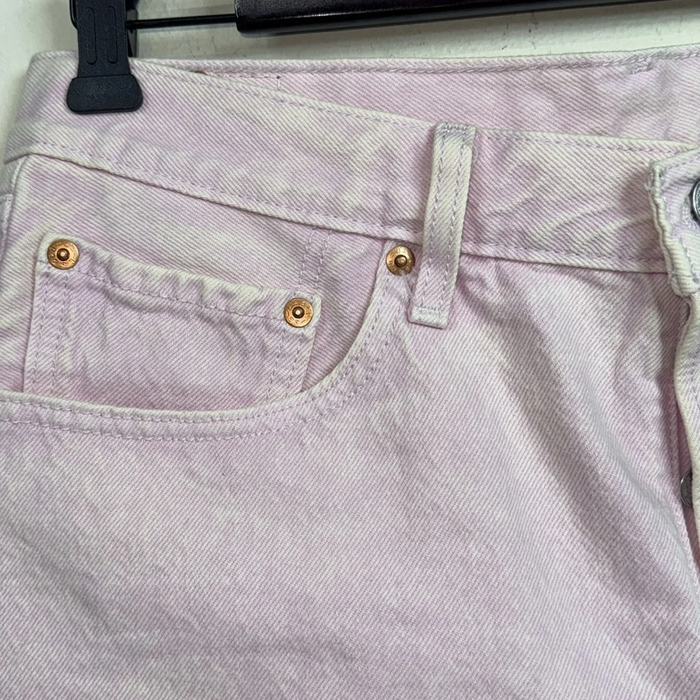 (B5) Levi's Original 501 Women's Frayed Hem Denim Shorts in Pink, Youth Size 30