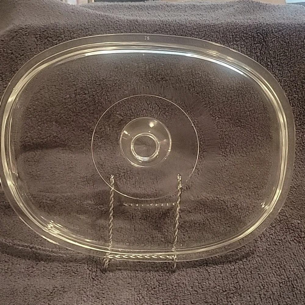 Pyrex dish excellent never