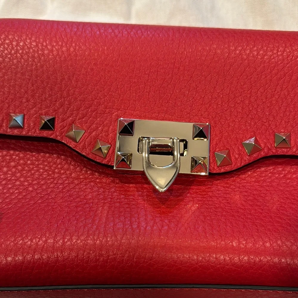 Valentino Garavani Rockstud Grainy Calfskin Crossbody Bag *BRAND NEW*