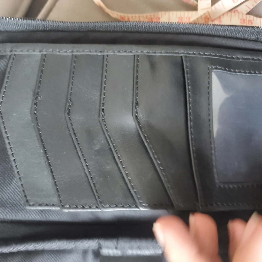 L.L. Bean adjustable very