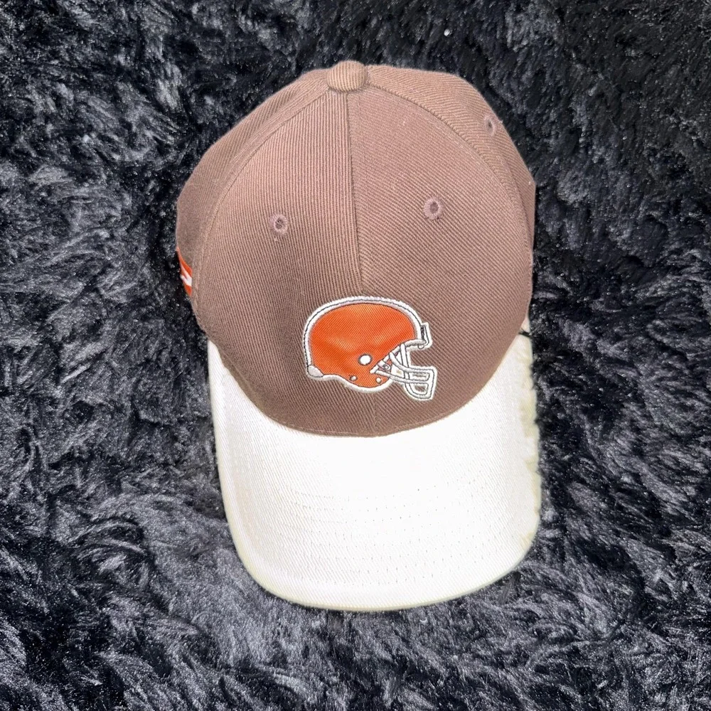 Sports Specialties brand sports