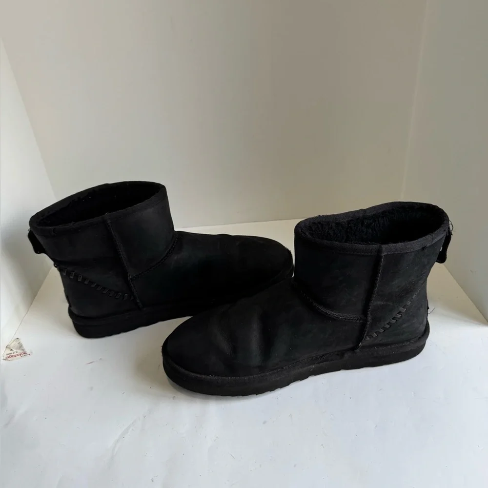 UGG Classic Mini Deco Snow Boots 'Black Grey Men’s. Size 13