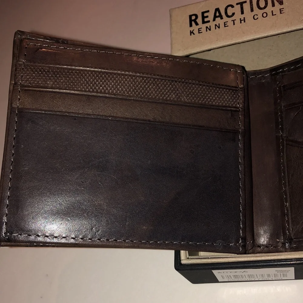 Kenneth Cole discover stylish