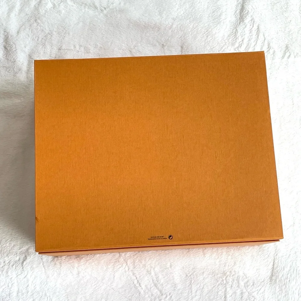Louis Vuitton authentic listing