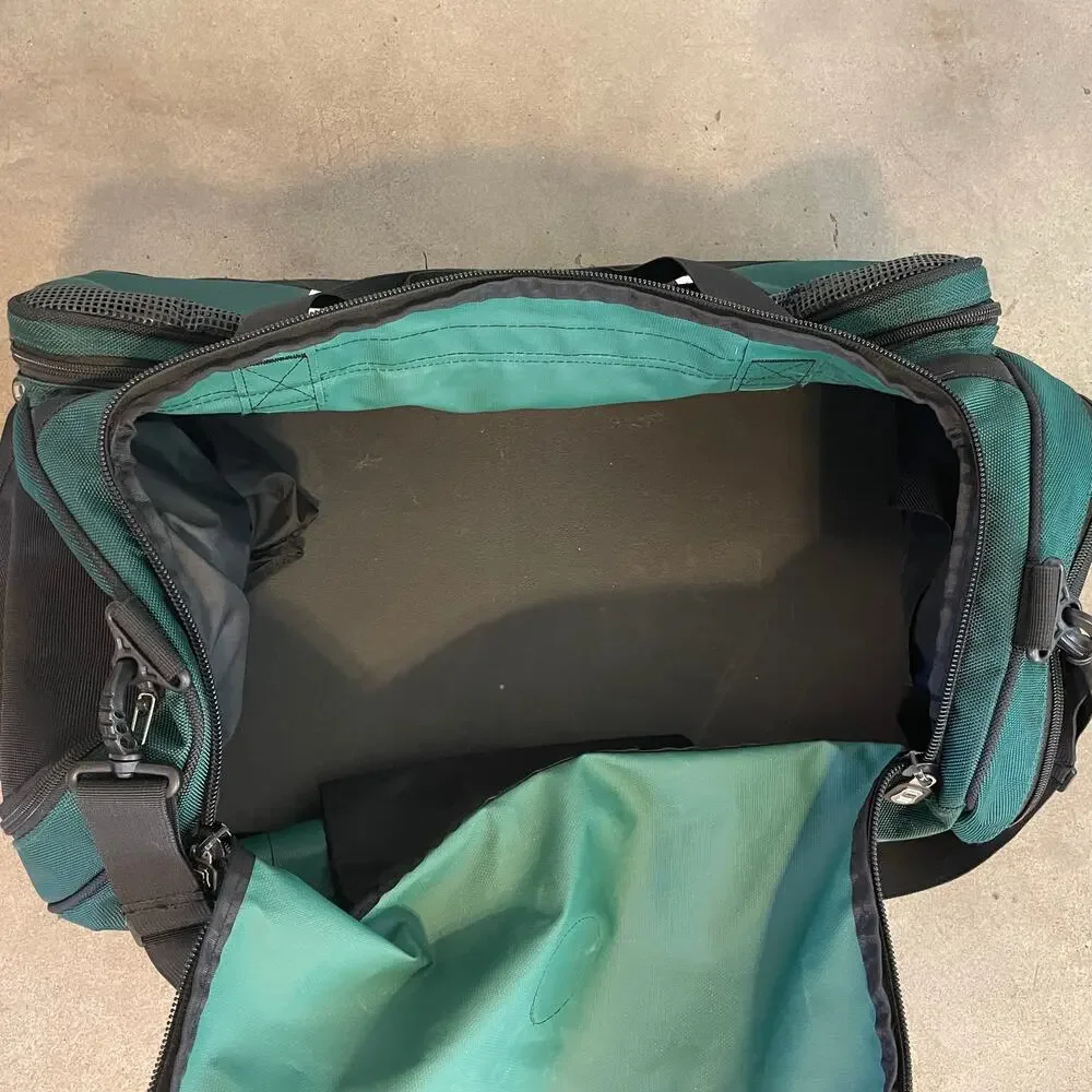 Masters luggage accessories liner