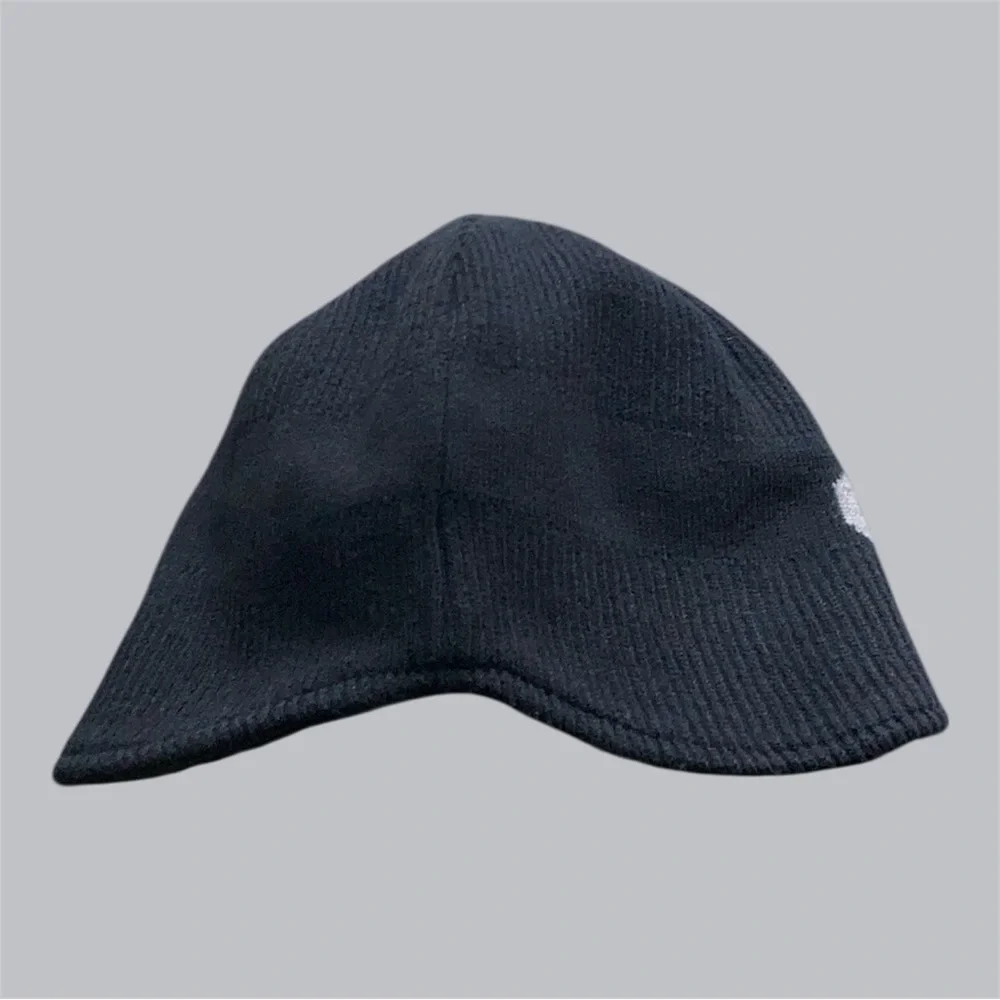 Carhartt beanie ear