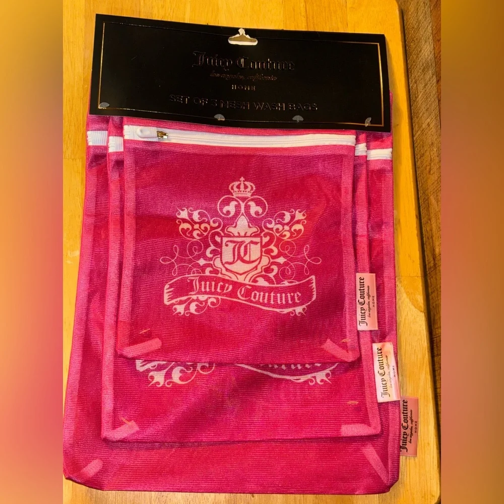 🎀 Juicy Couture Mesh Laundry Bags
