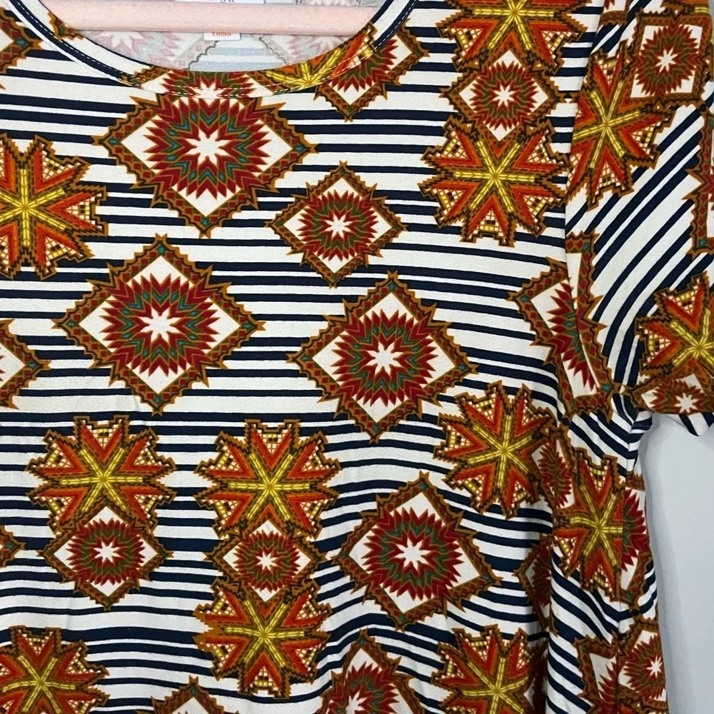 LuLaRoe this carly