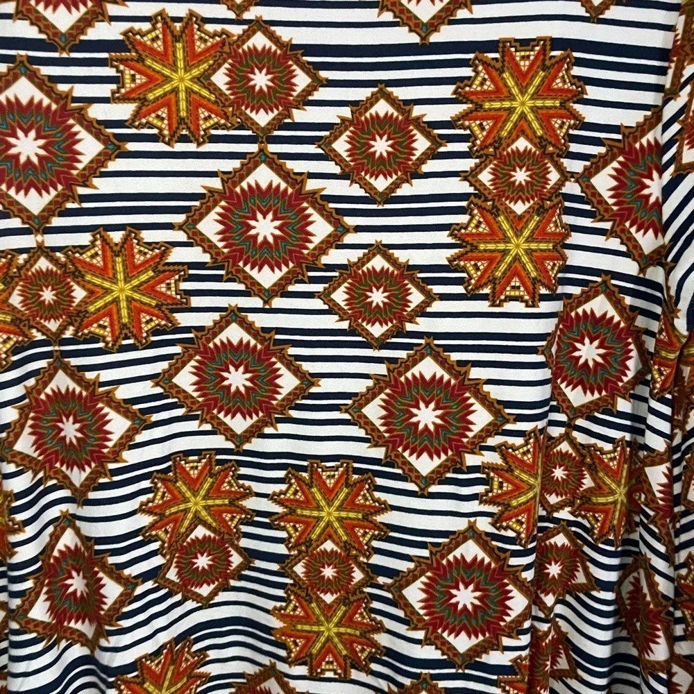 LuLaRoe this carly