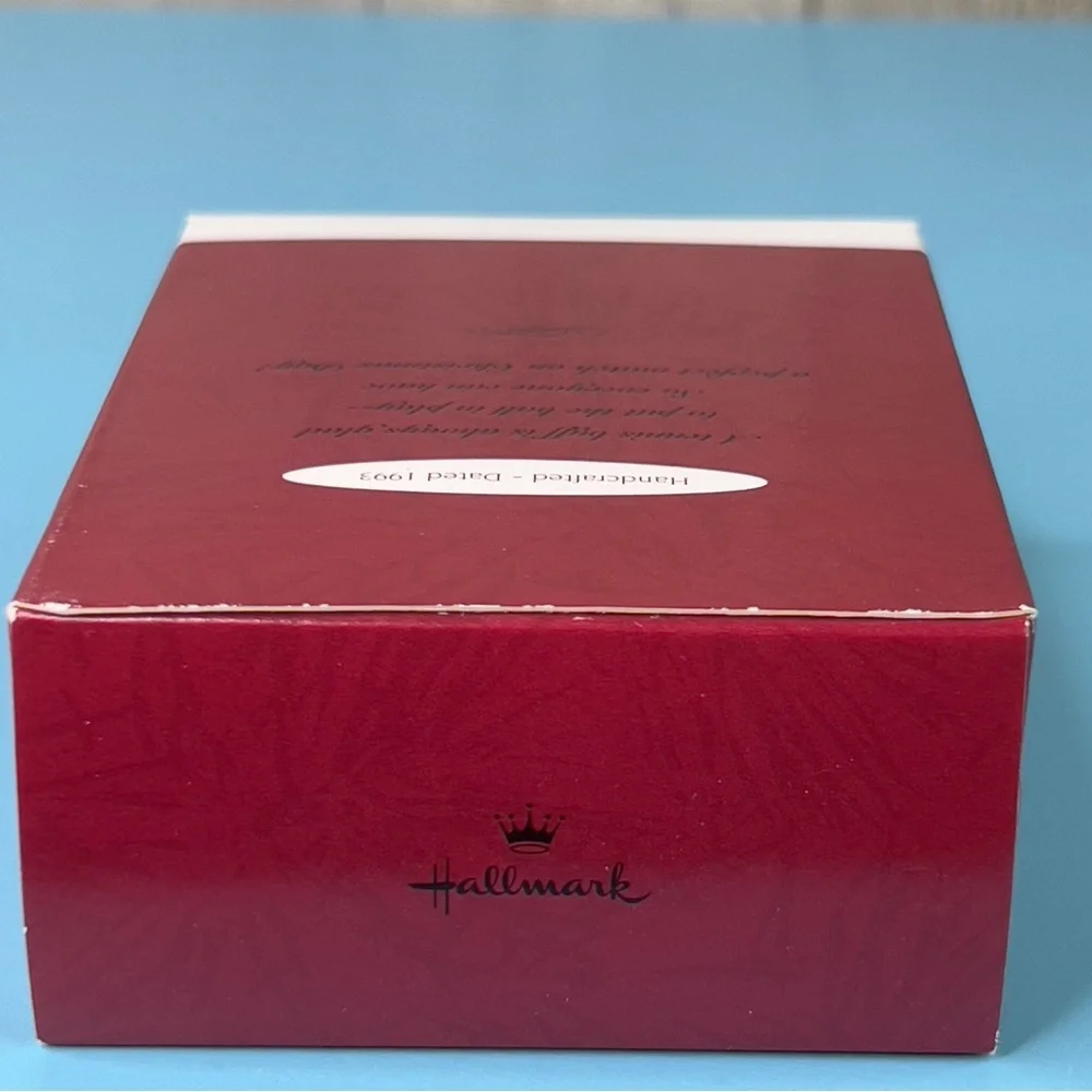 Hallmark #10222 ozs