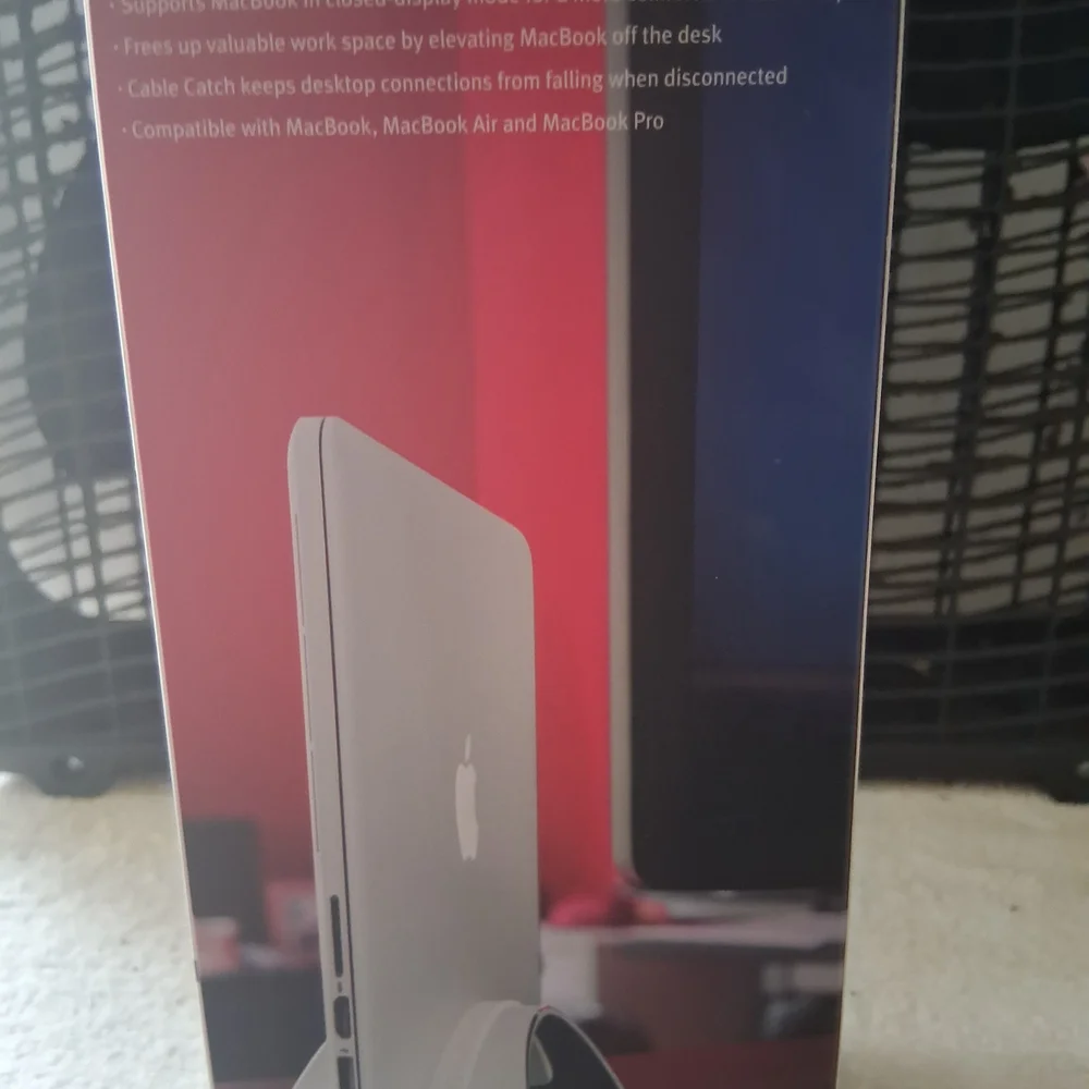 Apple sleek mac
