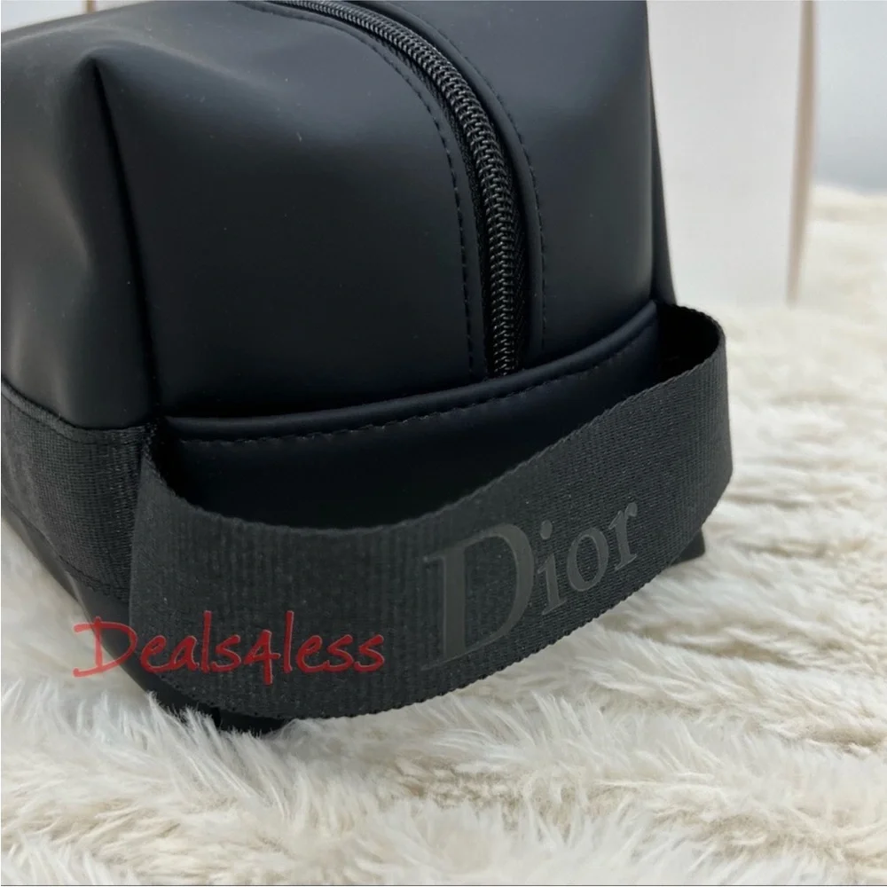 Dior pouch cosmetic