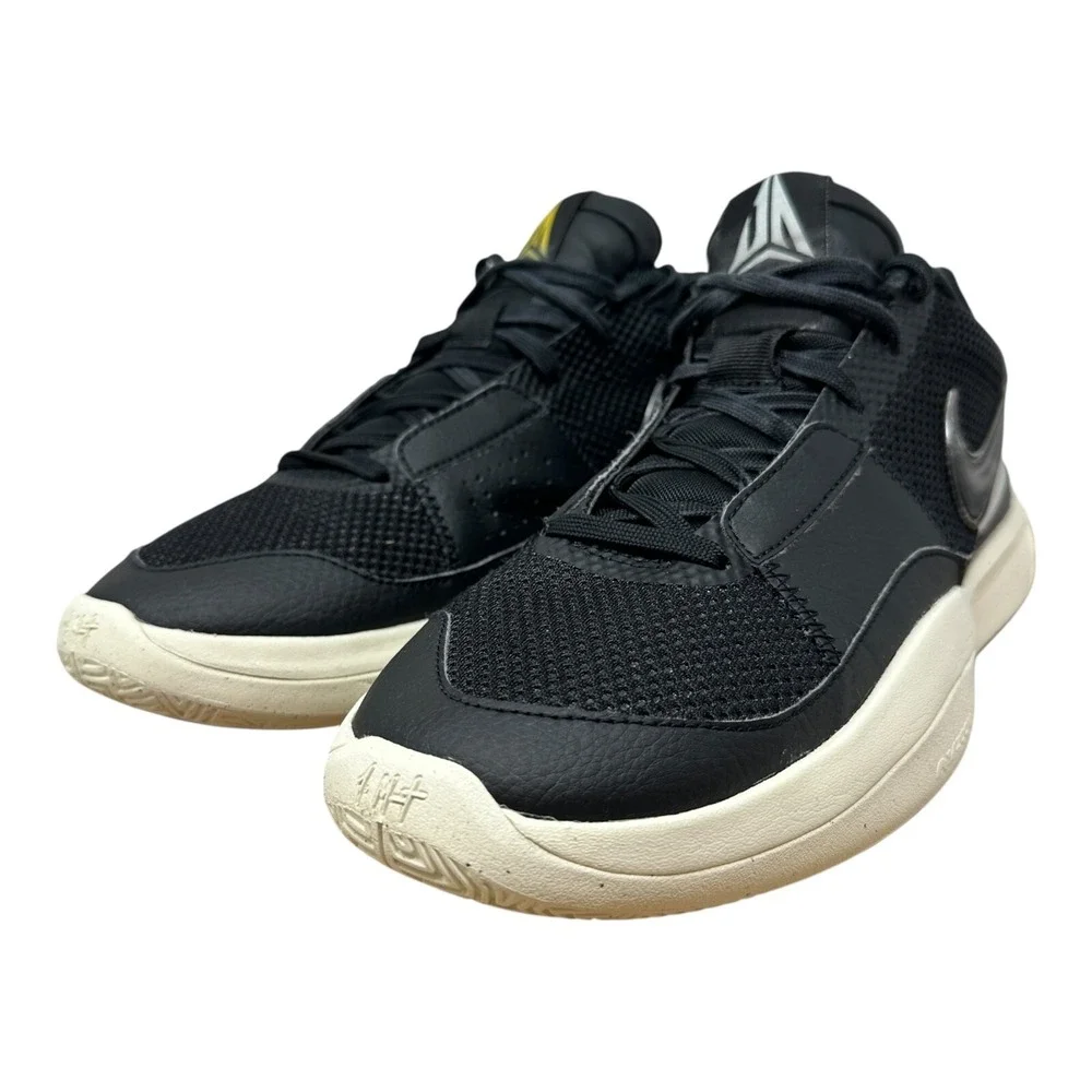 Nike pattern silver activities