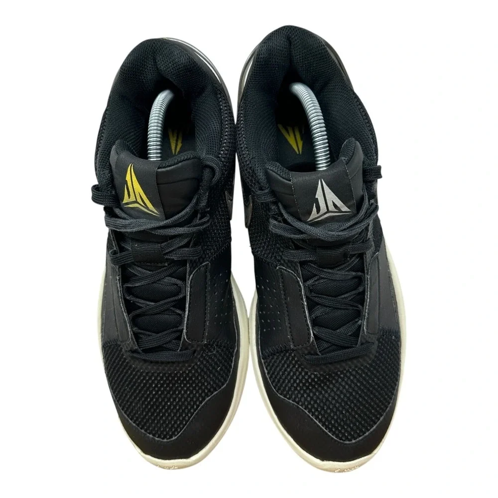 Nike smoke rubber