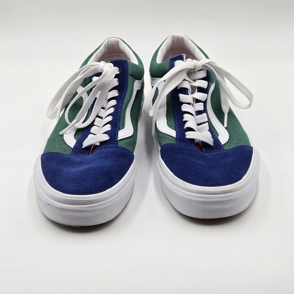 Vans collar interiors