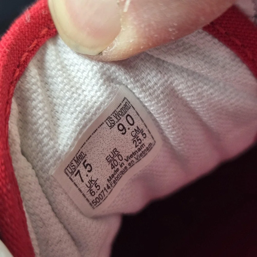Vans remain padded made