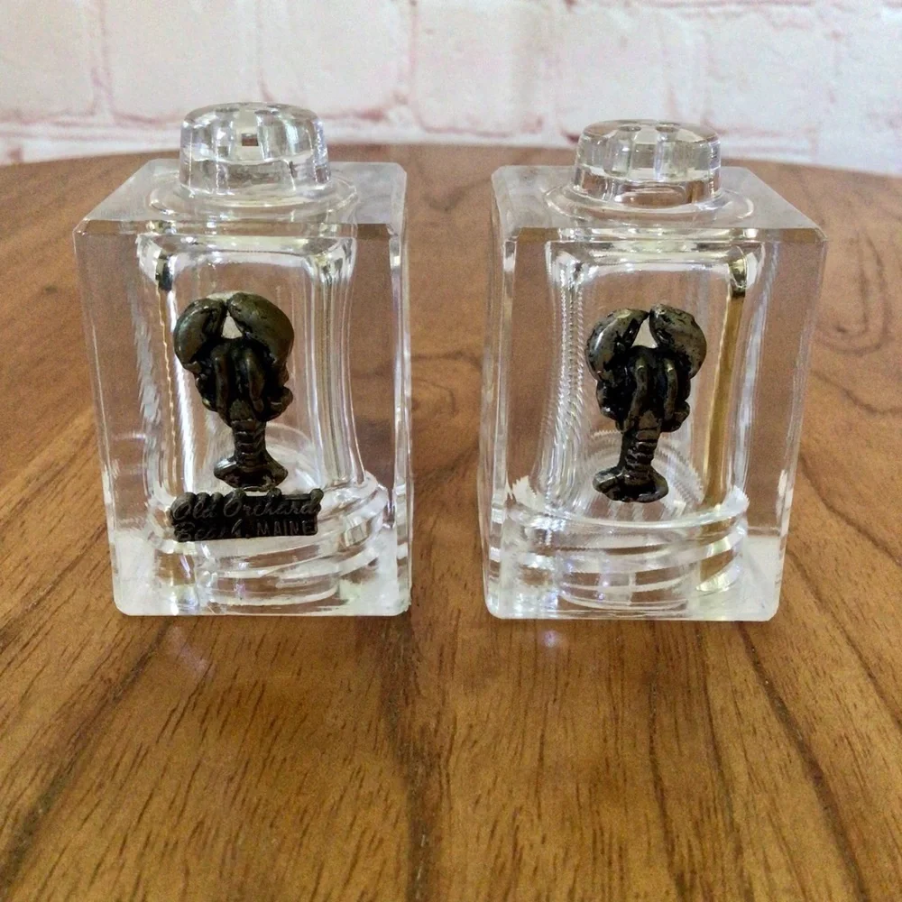 Vintage Lobster Old Orchard Beach, Maine Resin Salt and Pepper Shaker Pa…