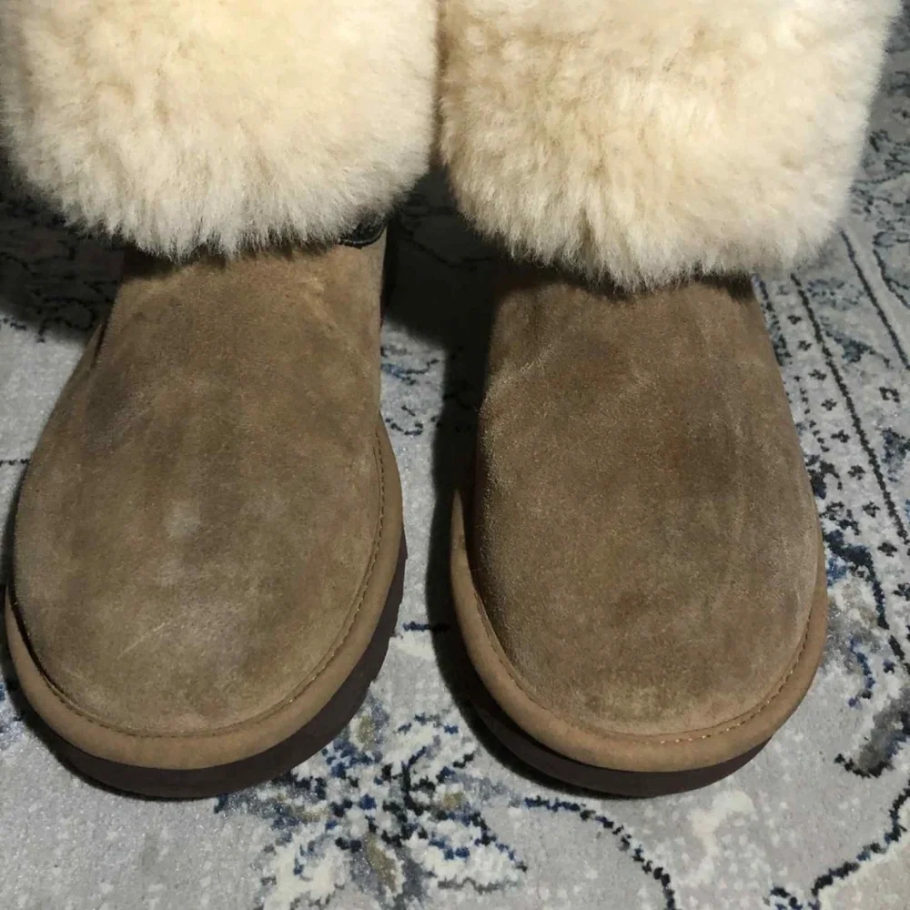 UGG used but