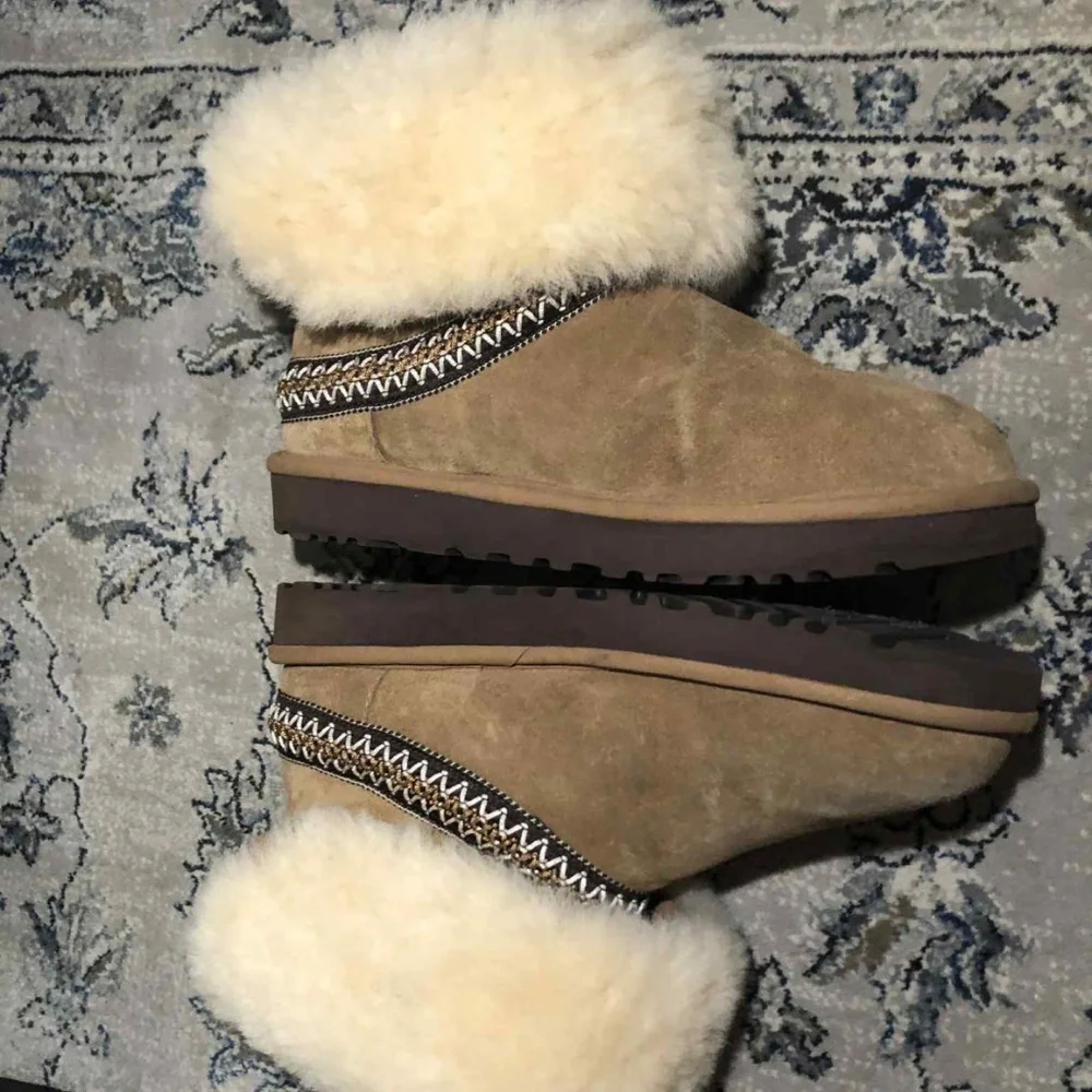 UGG used but