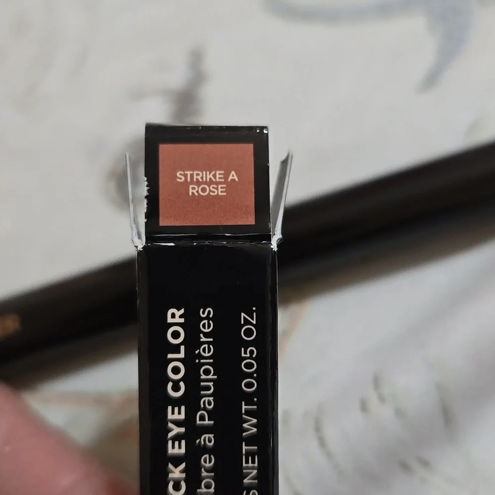 laura mercier enhance your