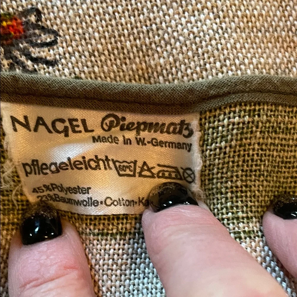 nagel charming tablecloth