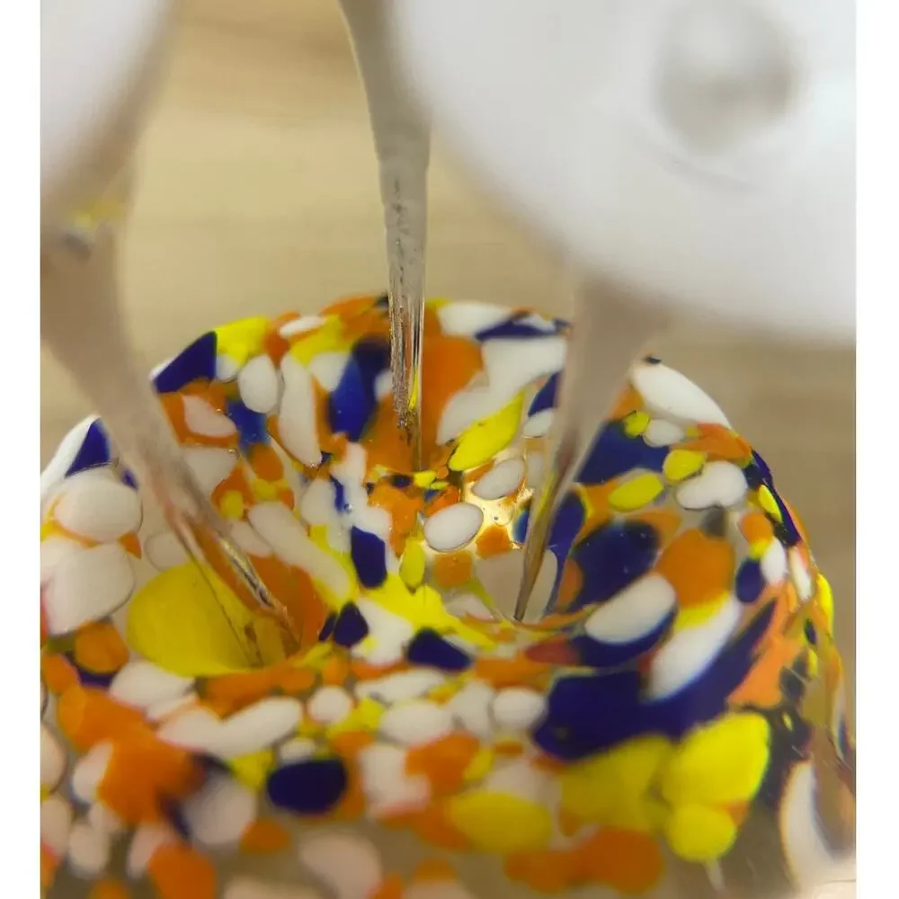 Source Unknown art glass