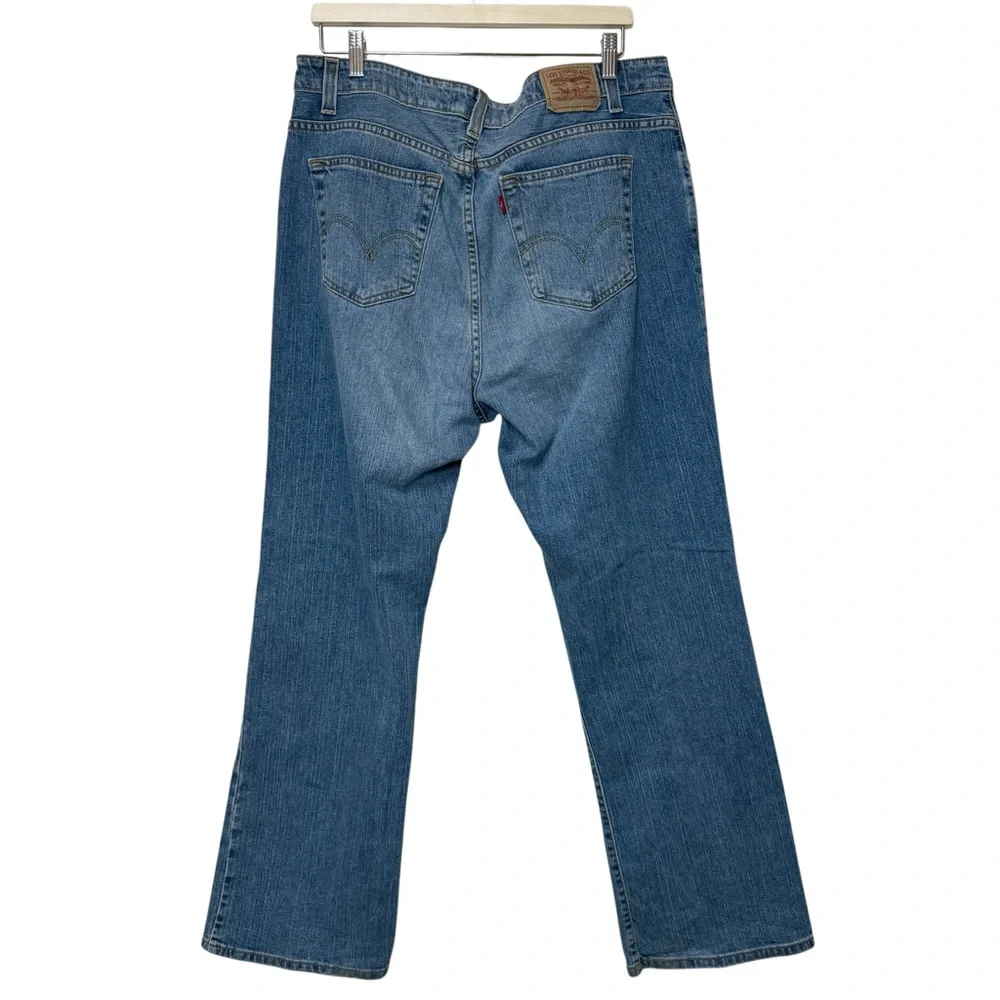 Levis levi 515