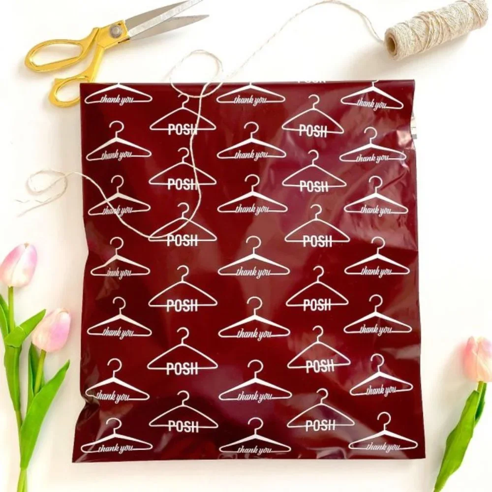 Posh Maroon Shipping Bag with Hanger Design x25