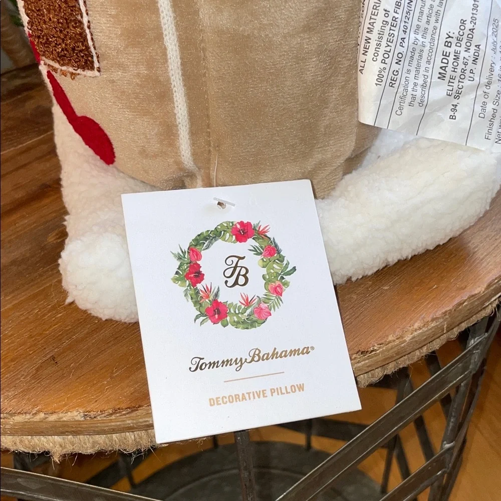 Tommy Bahama charming holiday