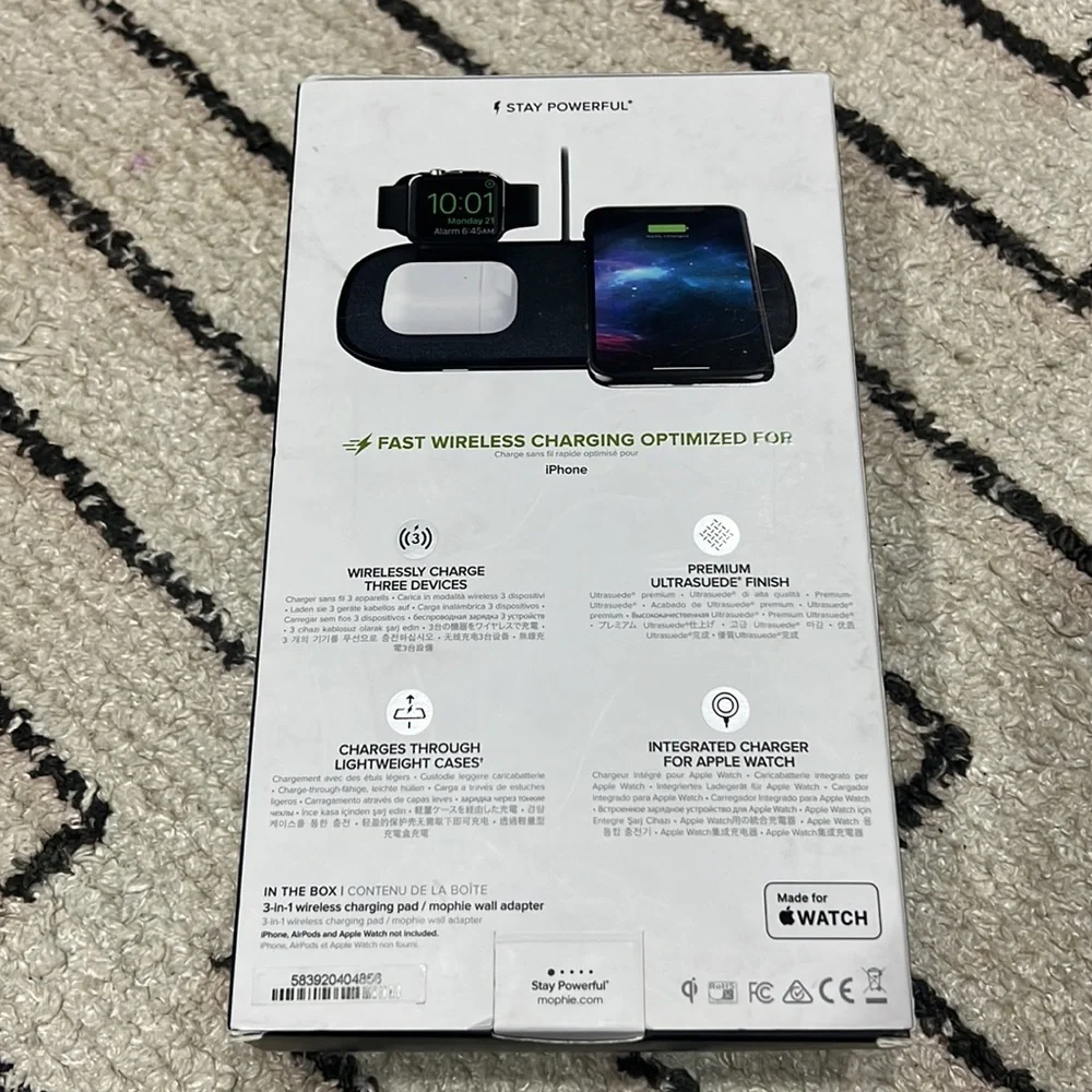 Mophie 3-in-1 wireless charging pad