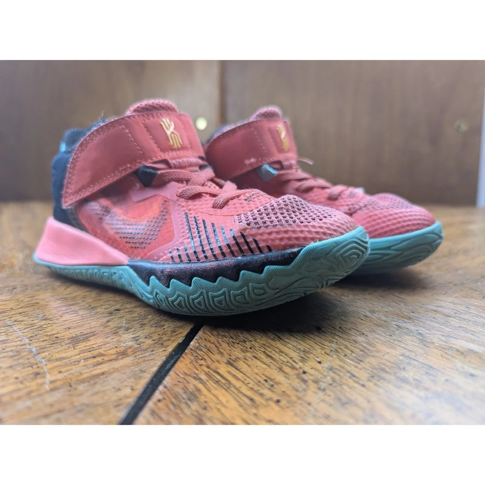 Nike Kyrie Flytrap YOUTH 11C Magic Ember Dynamic Turquoise DD0339-808