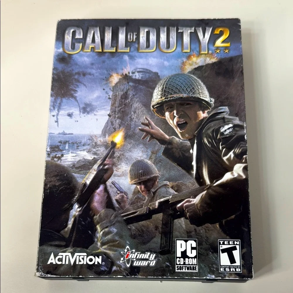 Call of Duty 2 PC Game Activision 6 Disks Instruction Manual Battles Missions