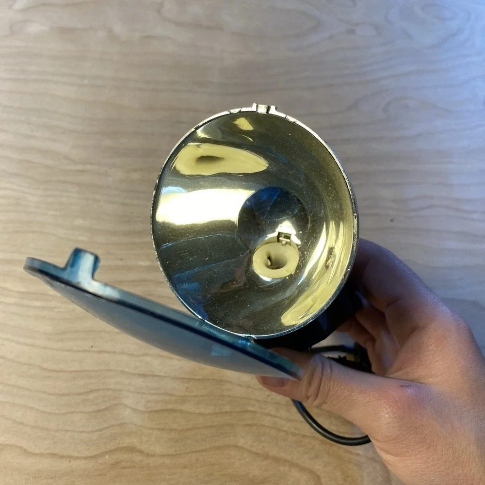 Polaroid model 268