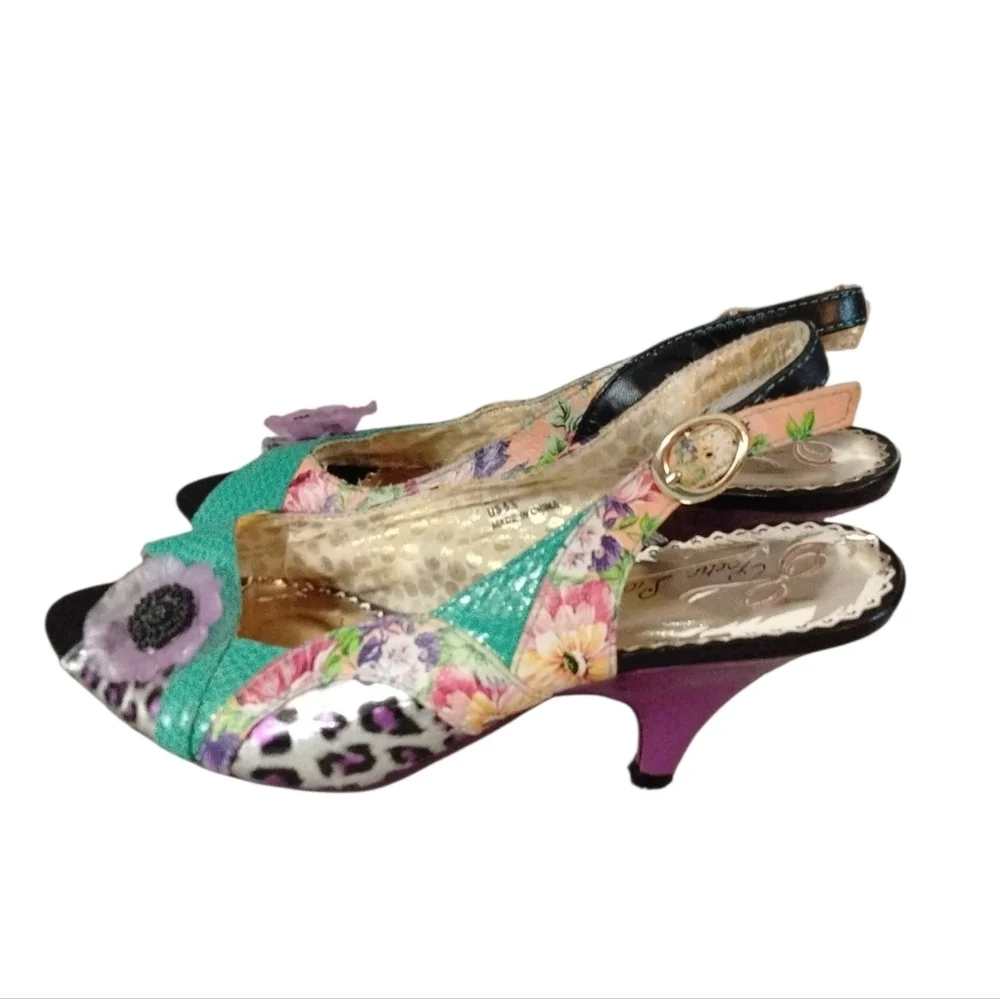 Poetic License heel genuine