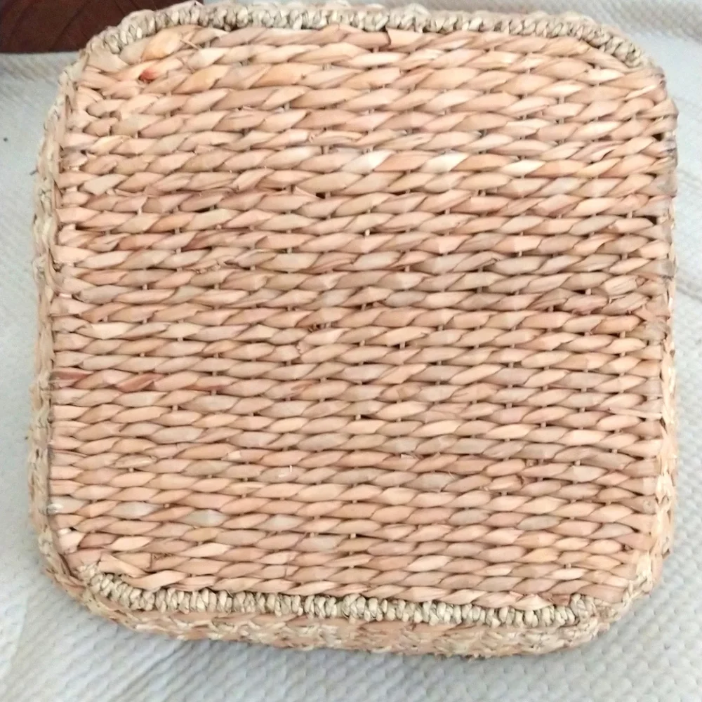 N/A unique stylish