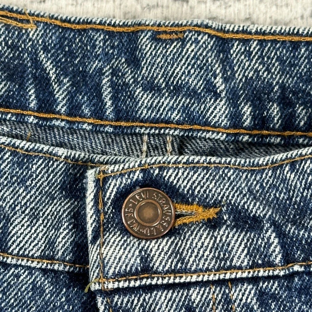 Levis pre owned