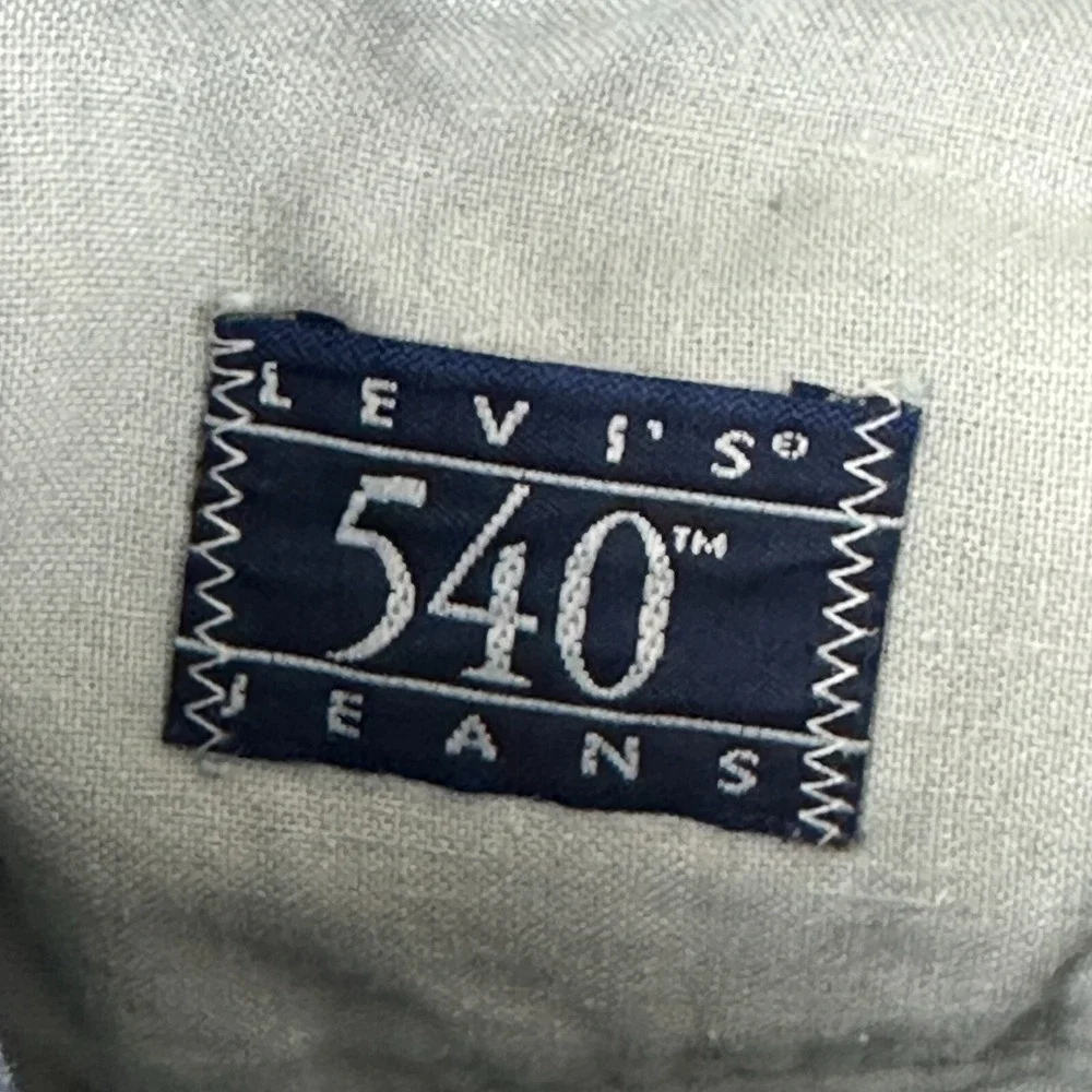 Levis pre owned