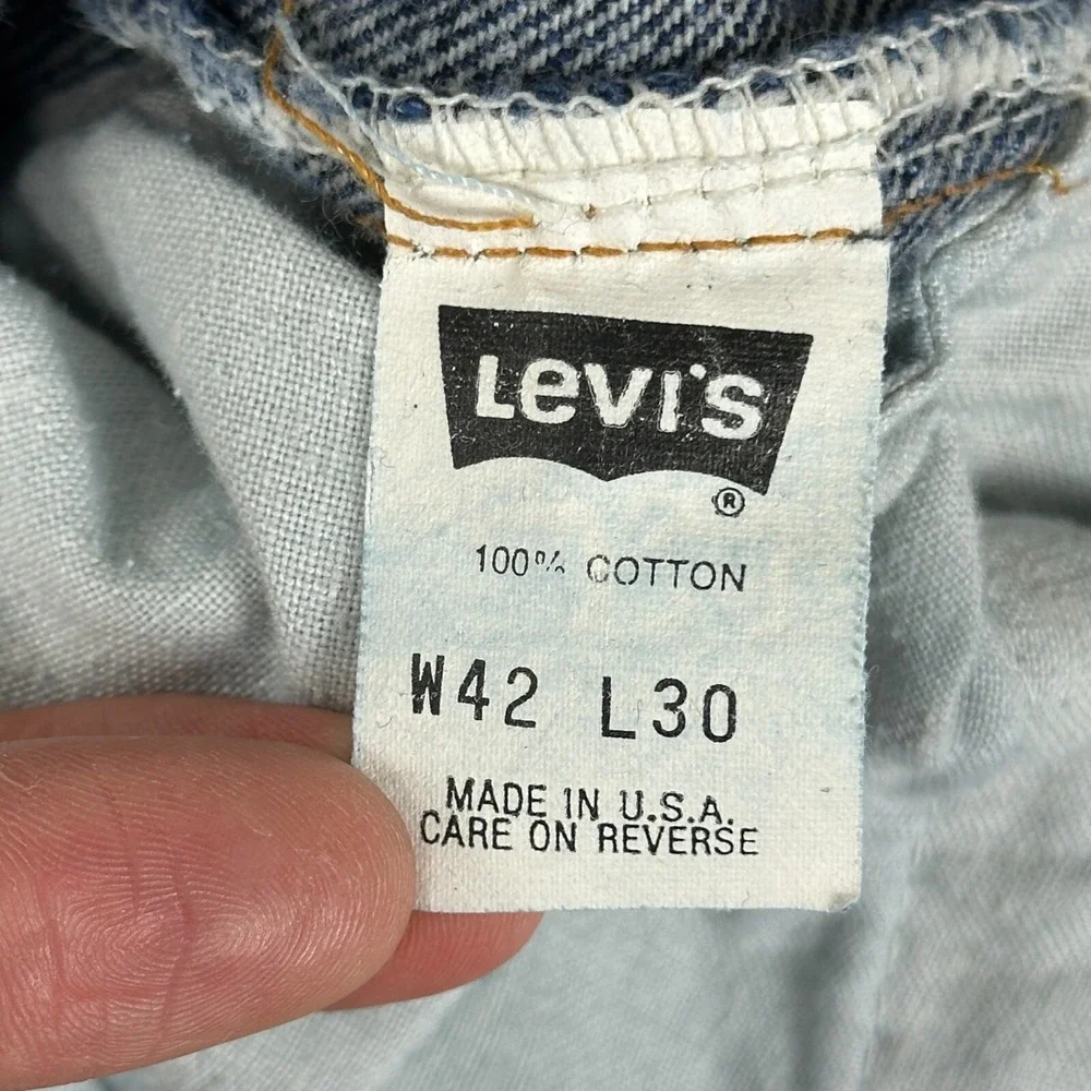 Levis pre owned